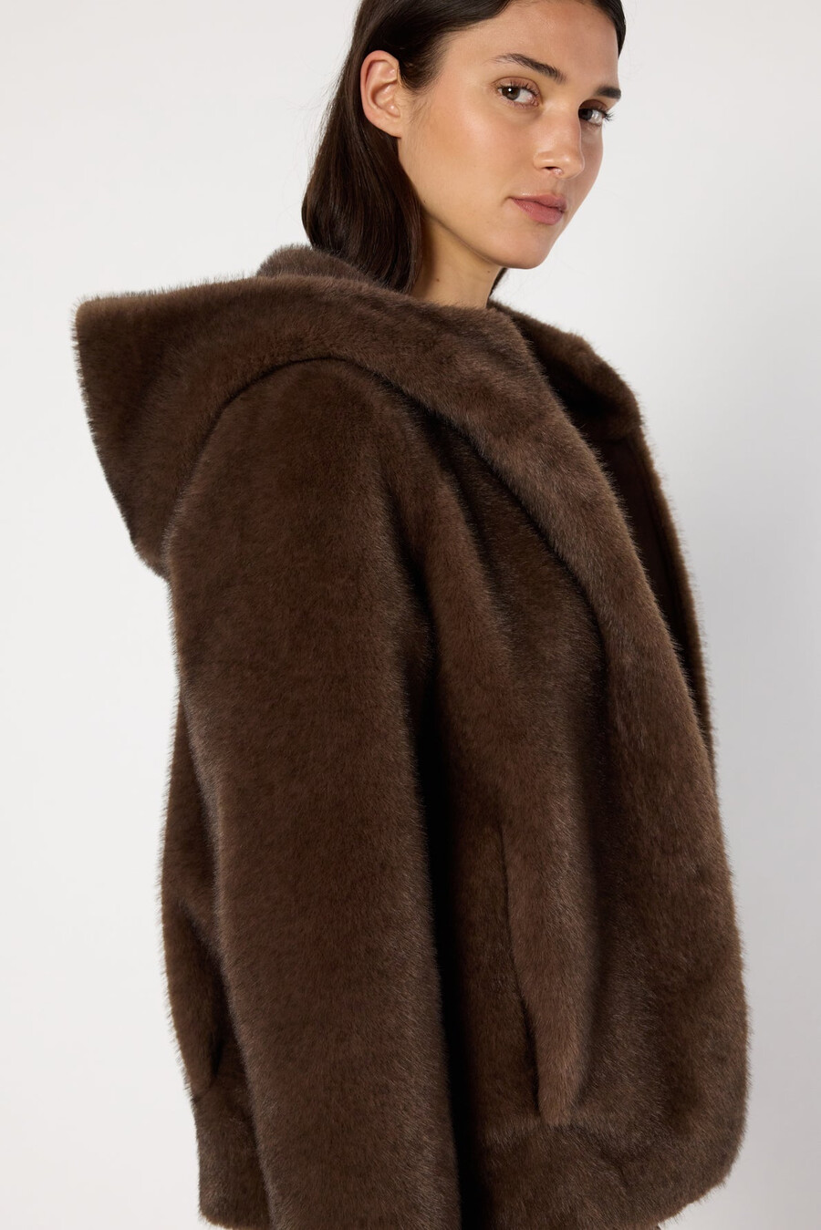 cappotto con cappuccio in pelliccia sintetica - morgane