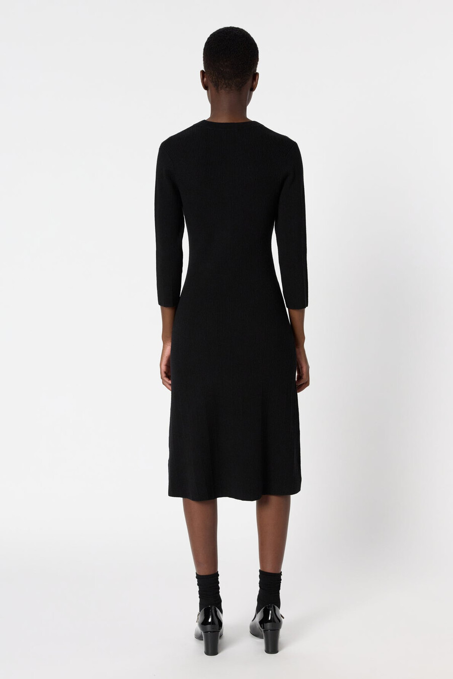 abito in maglia aderente - lais