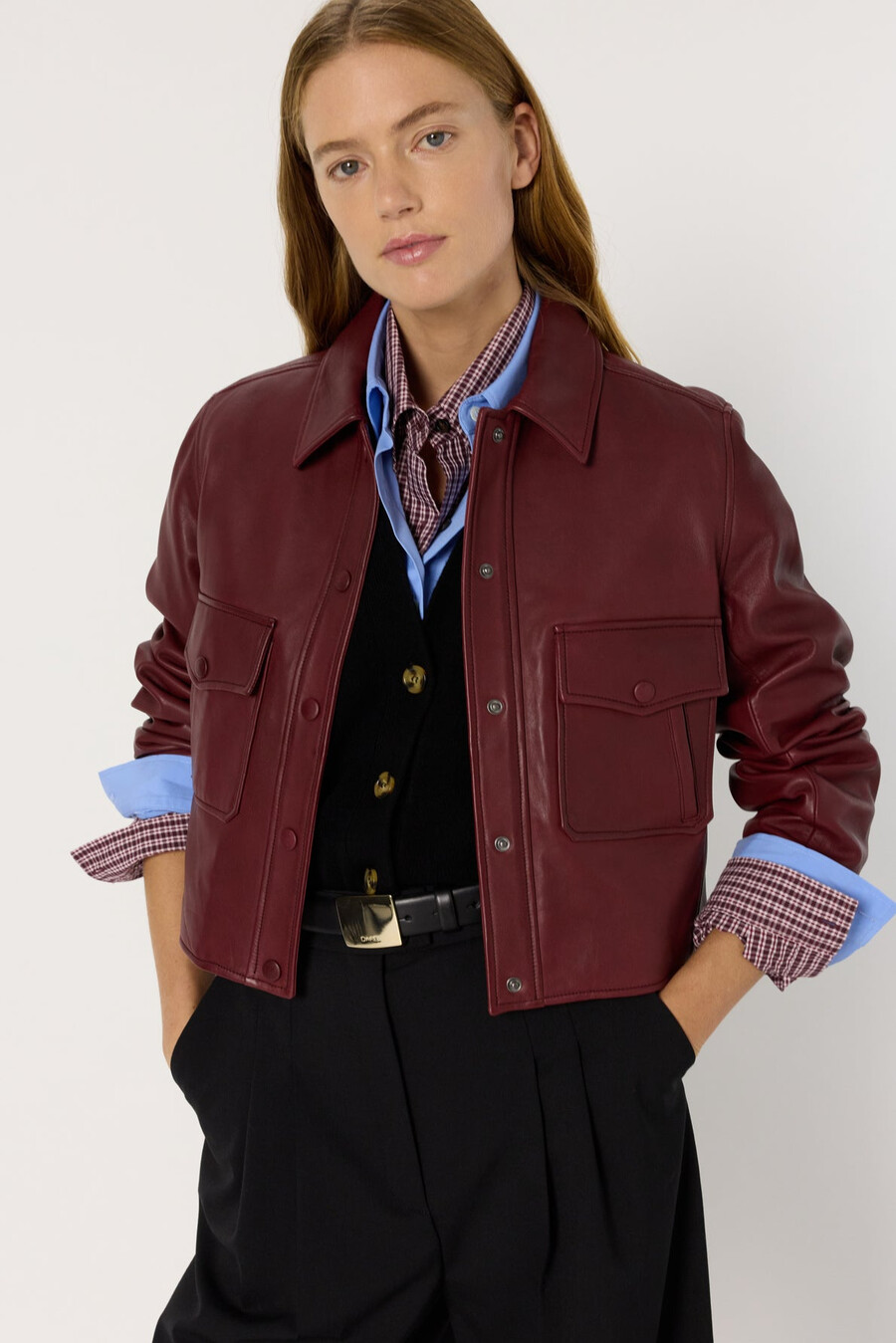 giacca corta in pelle bordeaux - noeve