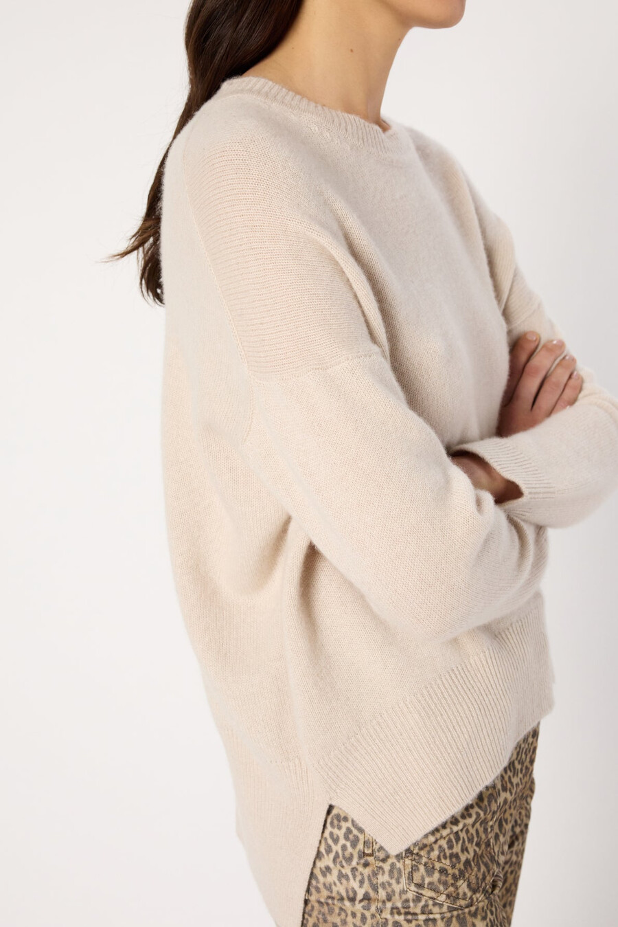 maglione ampio asimmetrico in cashmere - ema