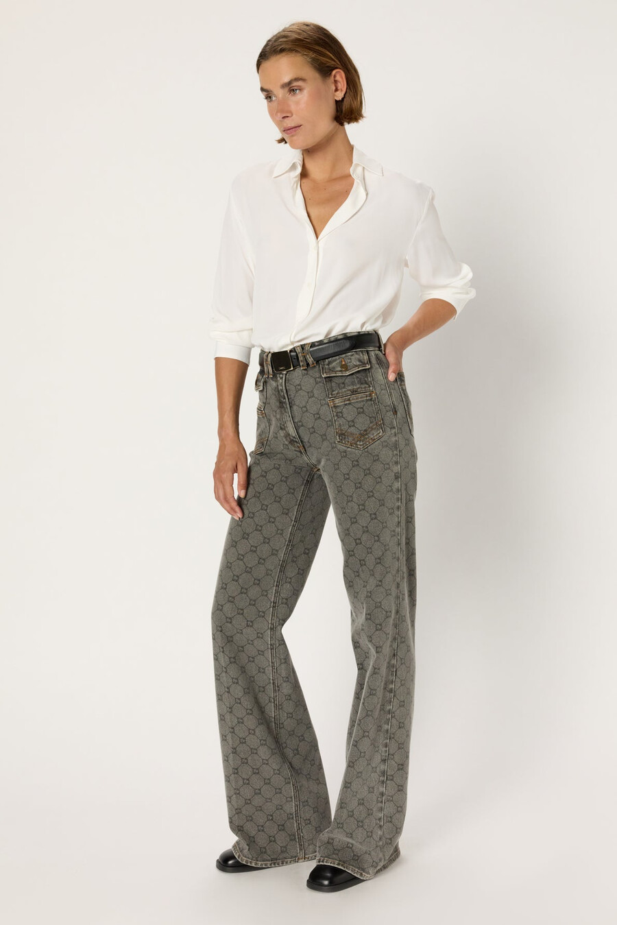 jeans a zampa con monogramma - anna