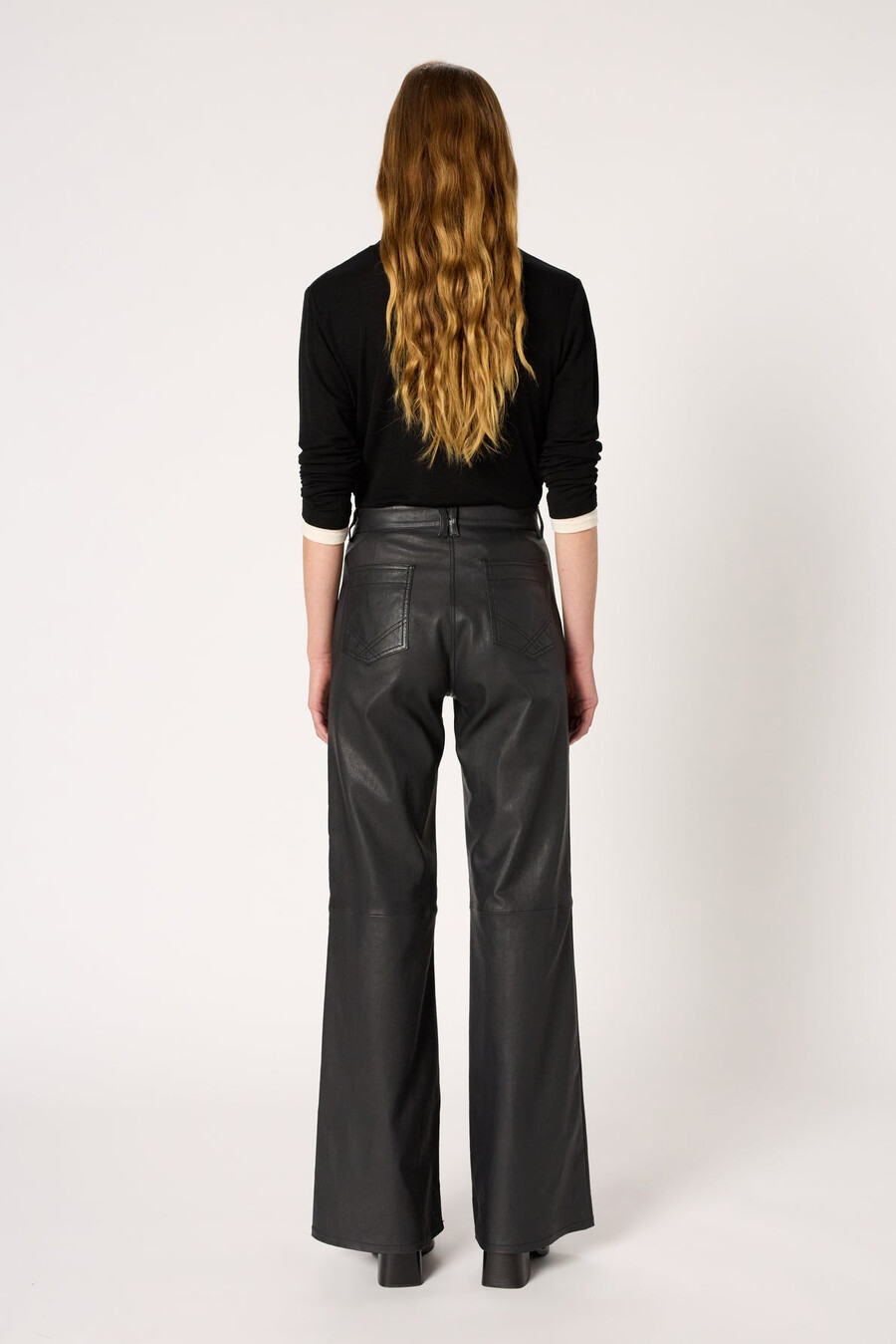 pantaloni in pelle svasati - cynthia