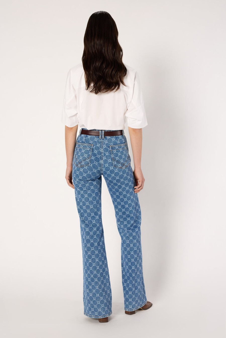 jeans a zampa con monogramma - anna